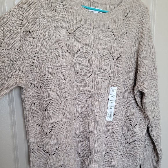 Sweater - Picture 2 of 6